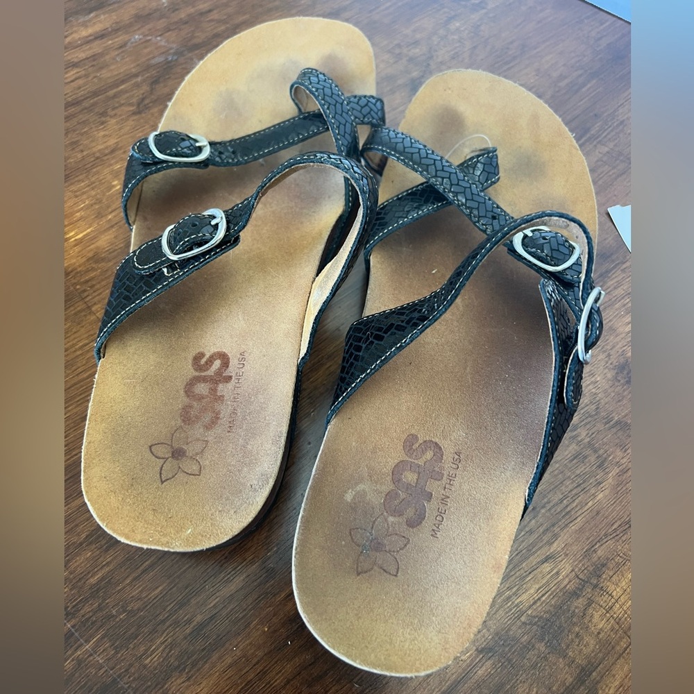 SAS Shelly Black Snake Embossed Leather Toe Loop Sandals Comfort Arch Support 9 - Picture 8 of 9